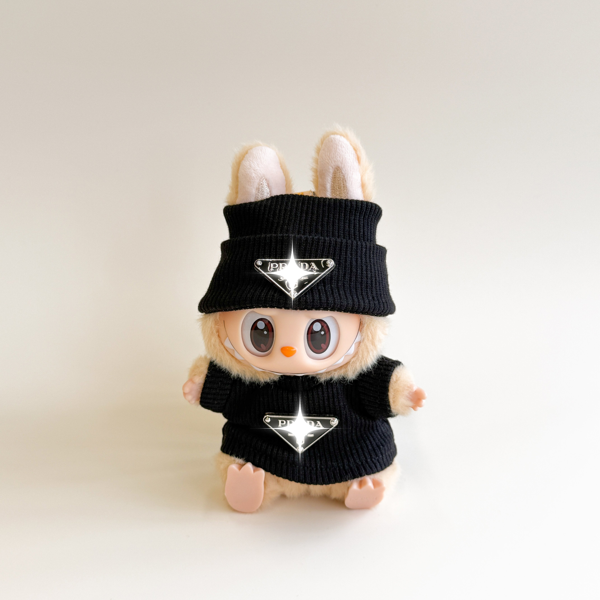 Labubu Signature Ribbed Knit Set – Silver Triangle Logo