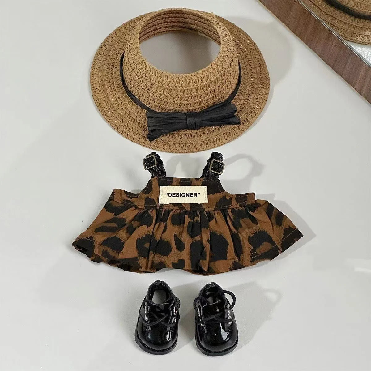 Handmade 17cm Labubu outfit for summer